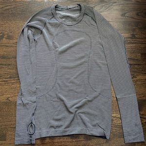 Lululemon Swiftly Tech Long Sleeve